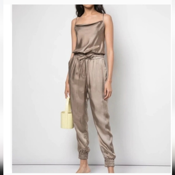 Gold Beige Women´s Jumpsuit